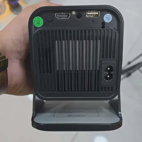 ویدئو پروژکتور پرتابل Hy320